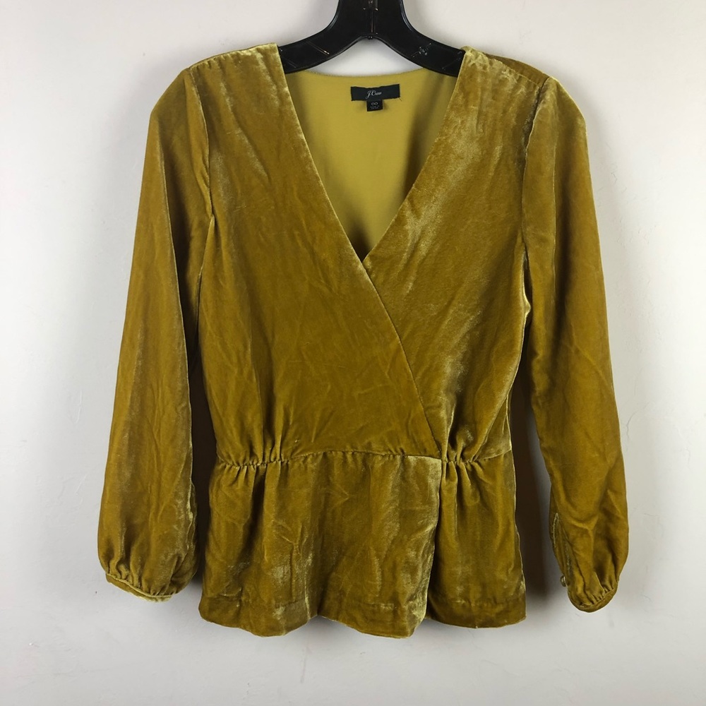 J crew women’s top sz 00 velvet peplum crossover